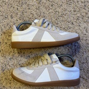 Maison Margiela GAT’s White W/ Gum Soles Sneakers Size 8 Men’s